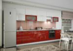 кухня с красными и белыми фасадами