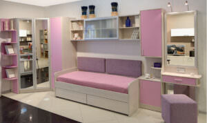 детская мебель розового цвета